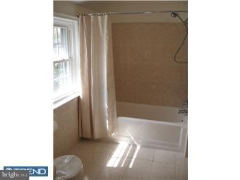 203 S Road Wilmington, DE 19809 - Photo 10 of 12 Bathroom
