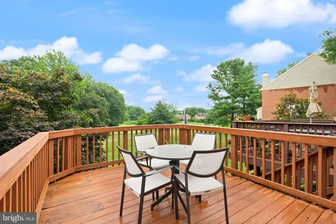 $795,000 | 3855 Inverness Road, Fairfax, VA 22033