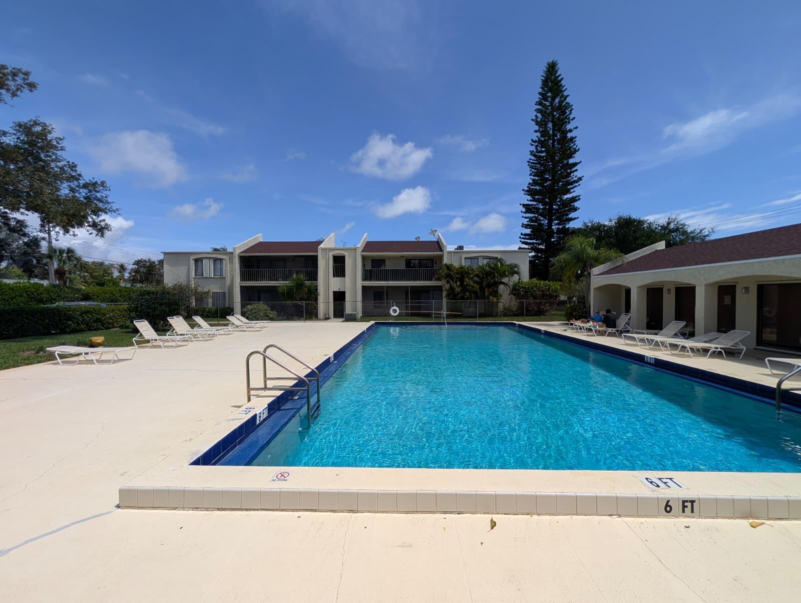 150 Pineview Road, Unit E6 Jupiter, FL 33469 - Photo 6 of 23 WhatsApp Image 2026-05-05 at 2.41.10 PM
