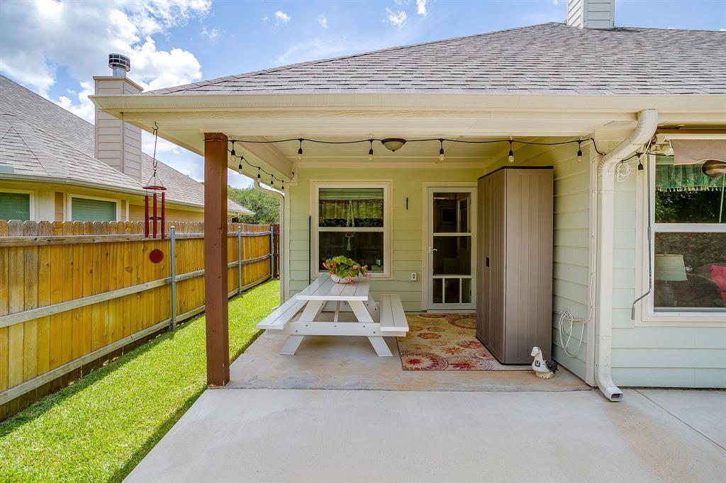 216 Lovers Path Drive Springtown, TX 76082 - Photo 22 of 31