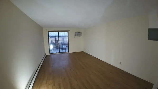 $2,100 | 20 South Street, Unit 10, Lynn, MA 01905
