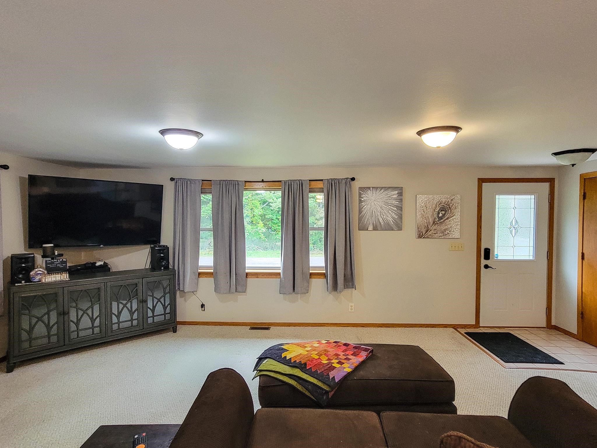 N9106 Pagel Road Iola, WI 54945 - Photo 4 of 44 Gallery Image 4