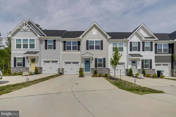 $2,600 | 18368 Centennial Circle, Ruther Glen, VA 22546