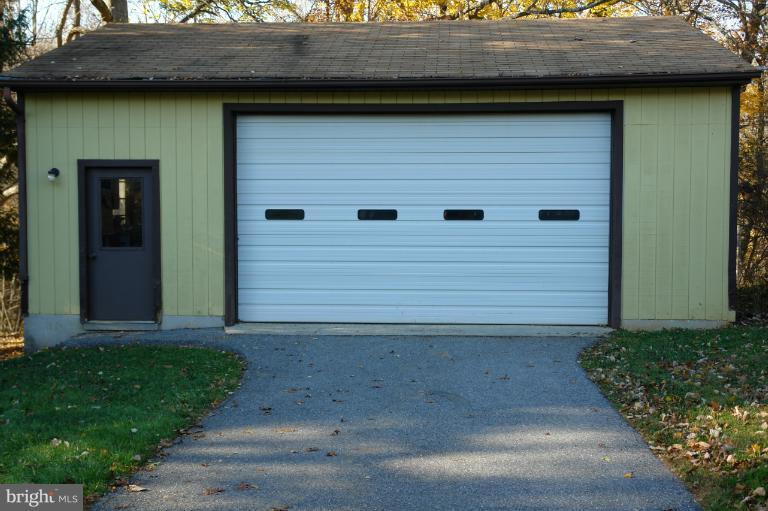 1500 Bollinger Road Westminster, MD 21157 - Photo 9 of 15 Detached Garage