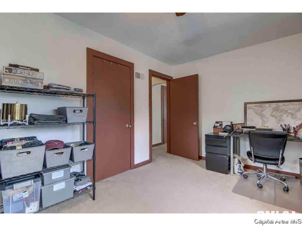 330 South Walnut Street Springfield, IL 62704 - Photo 14 of 29