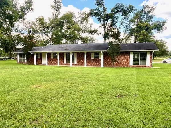$254,300 | 203 Rapides Station Road, Boyce, LA 71409