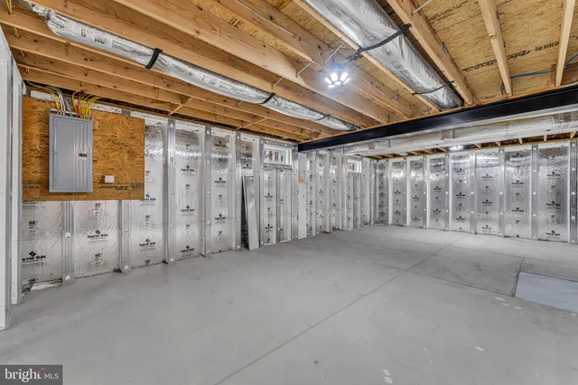 $479,900 | 104 East Clearview Avenue, Pine Hill, NJ 08021