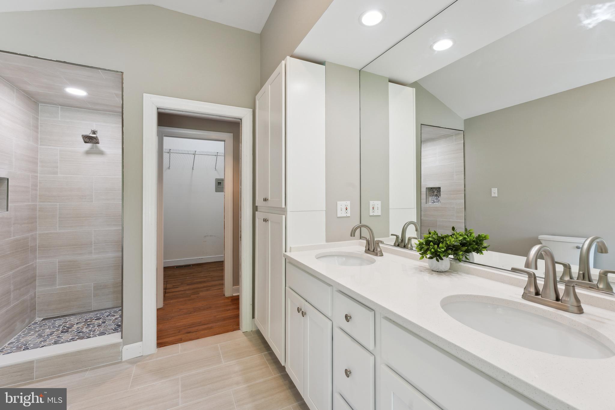 2034 Chesapeake Road Annapolis, MD 21409 - Photo 24 of 60 New primary bath