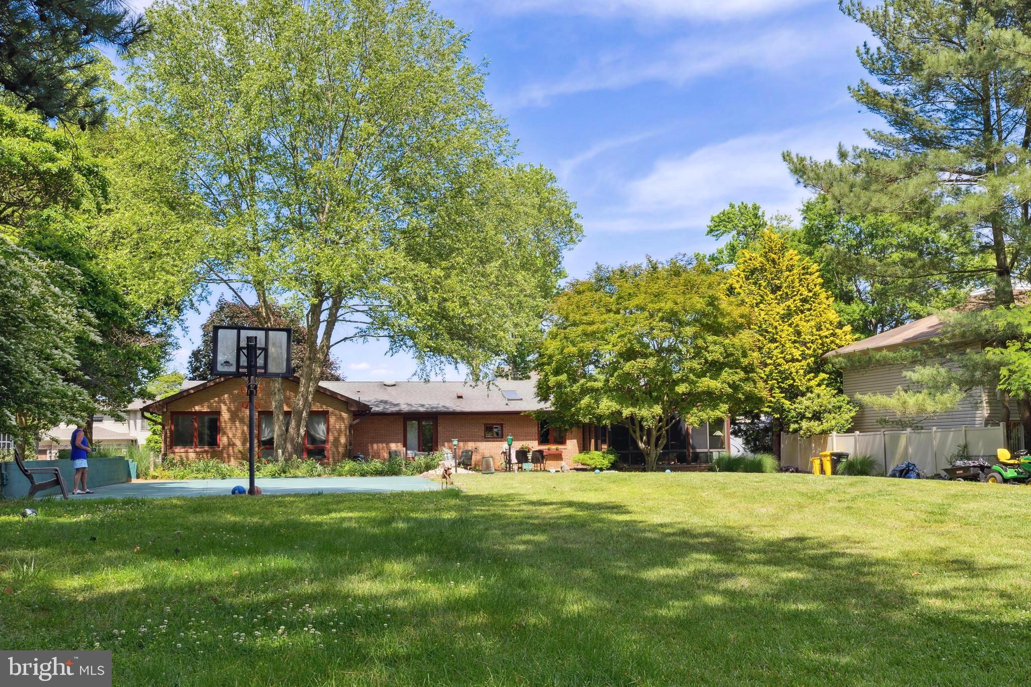 2034 Chesapeake Road Annapolis, MD 21409 - Photo 48 of 60 So much space to play!