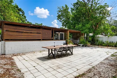 $299,000 | 824 59th Avenue Northeast, St. Petersburg, FL 33703