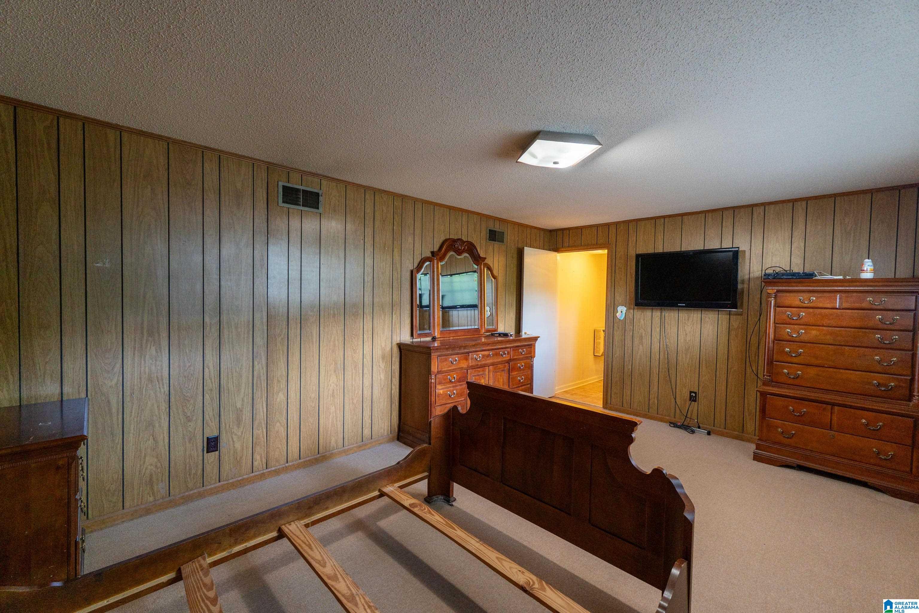 704 Hilltop Road Warrior, AL 35180 - Photo 30 of 56