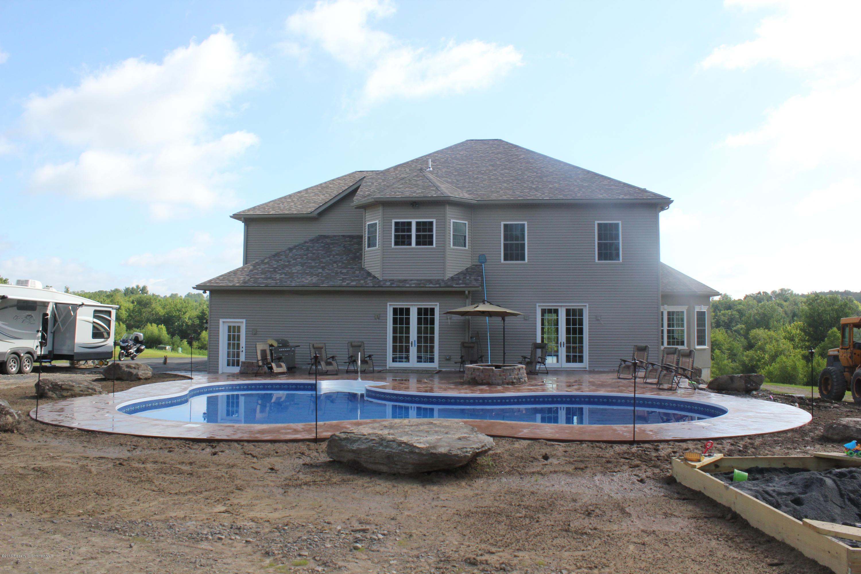 113 Greenfield Road Scott Township, PA 18433 - Photo 6 of 28 Gallery Image 6