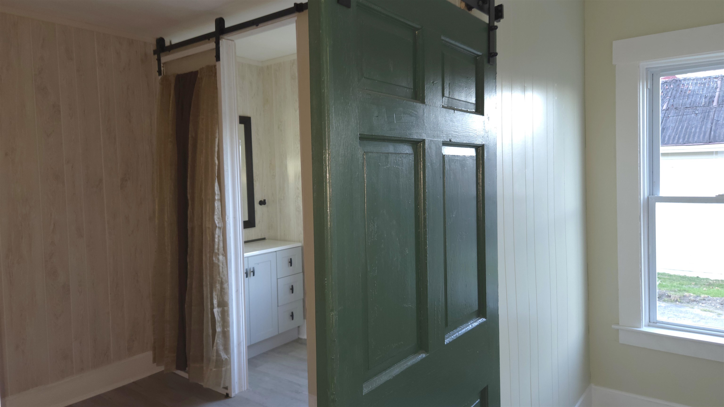 203 Lower Cherry Street Hardwick, VT 05843 - Photo 11 of 28