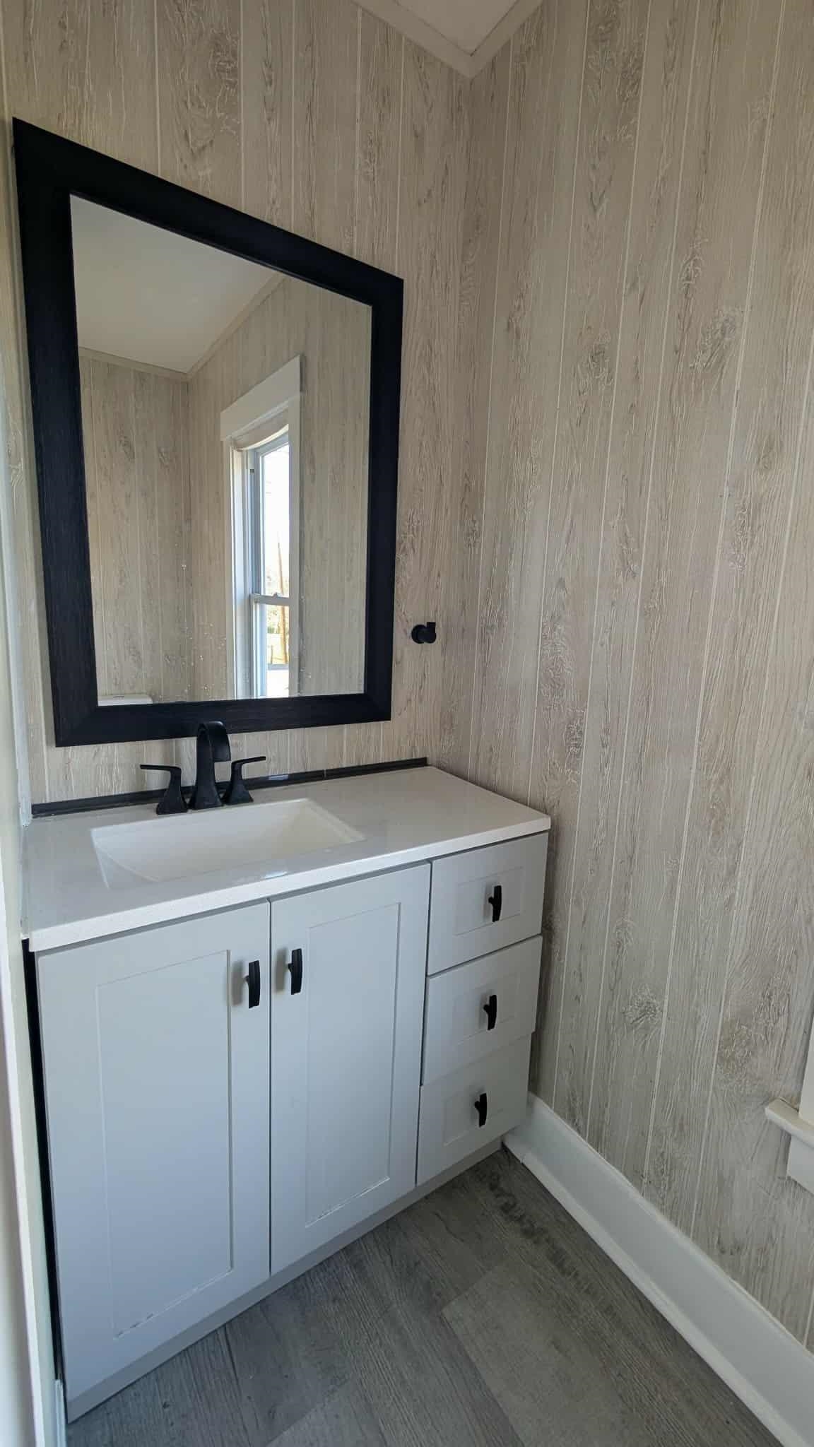 203 Lower Cherry Street Hardwick, VT 05843 - Photo 13 of 28