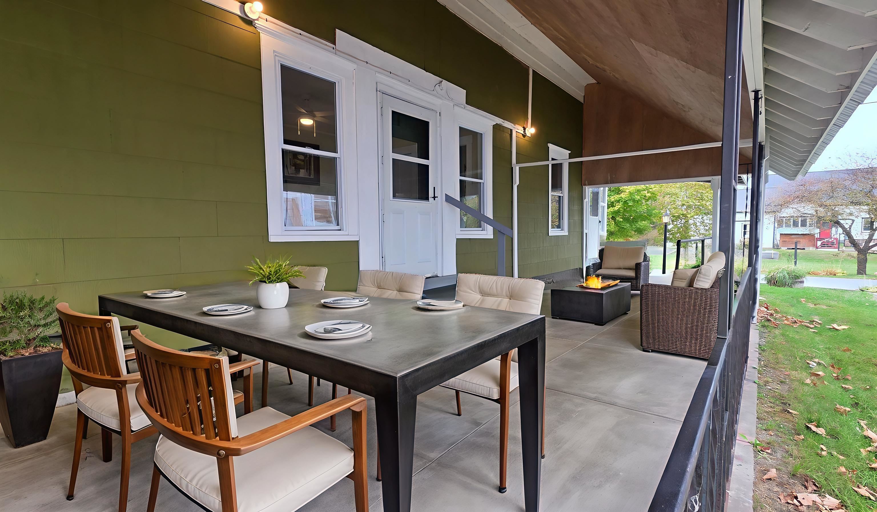 203 Lower Cherry Street Hardwick, VT 05843 - Photo 3 of 28