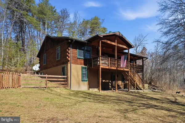 $775,000 | 5276 Free State Road, Marshall, VA 20115