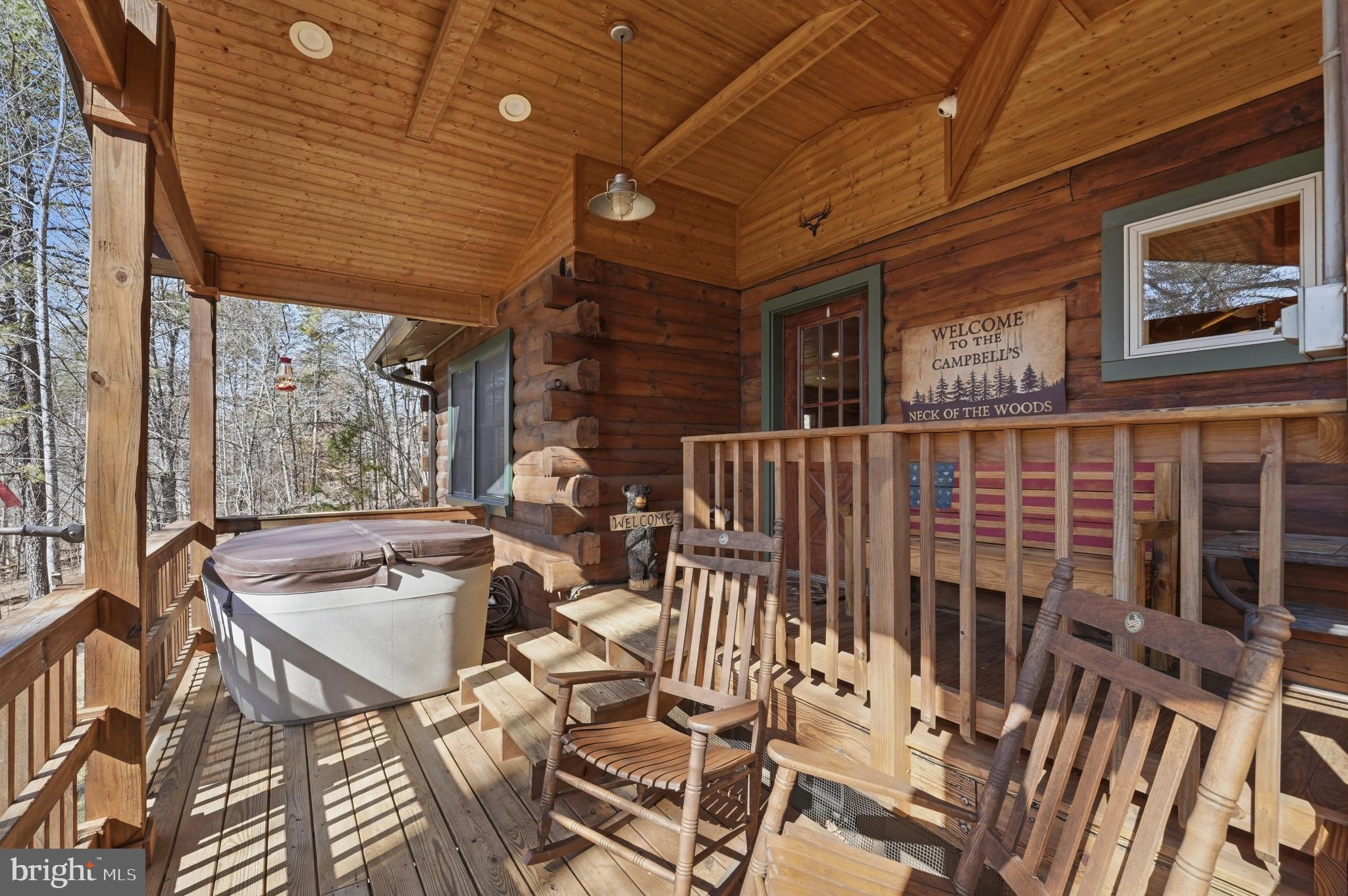 5276 Free State Road Marshall, VA 20115 - Photo 19 of 61 2 level front porch - lower level with hot tub