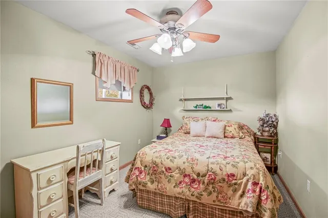 $399,900 | 17537 Mockingbird Road, Warsaw, MO 65355