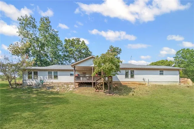 $399,900 | 17537 Mockingbird Road, Warsaw, MO 65355