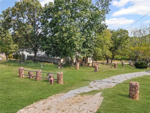 $399,900 | 17537 Mockingbird Road, Warsaw, MO 65355