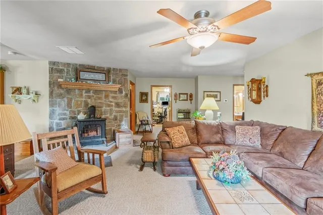 $399,900 | 17537 Mockingbird Road, Warsaw, MO 65355