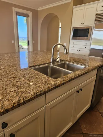 $13,995 | 8418 Run Of The Knolls Court, San Diego, CA 92127