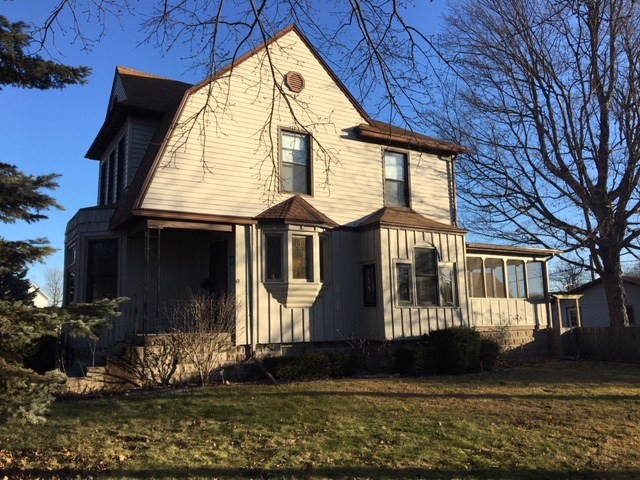 1029 Jefferson Street Rochester, IN 46975 - Photo 2 of 28 Gallery Image 2