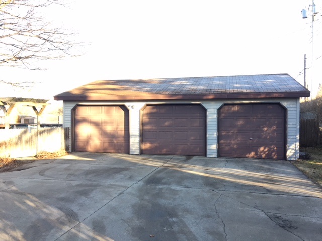 1029 Jefferson Street Rochester, IN 46975 - Photo 3 of 28 Gallery Image 3