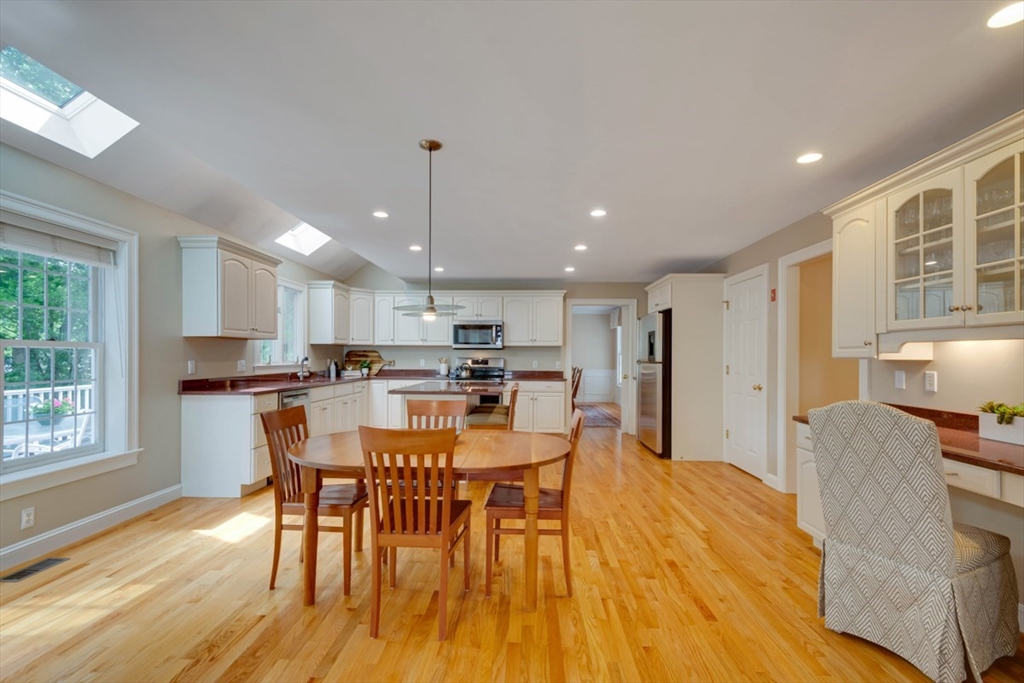 96 Richdale Road Needham, MA 02494 - Photo 16 of 41