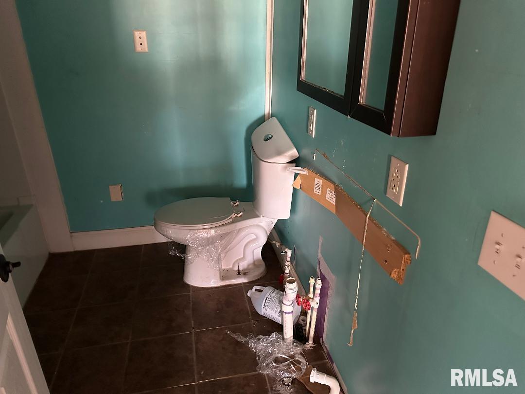 7253 Spillway Road Carbondale, IL 62902 - Photo 21 of 22 Gallery Image 21