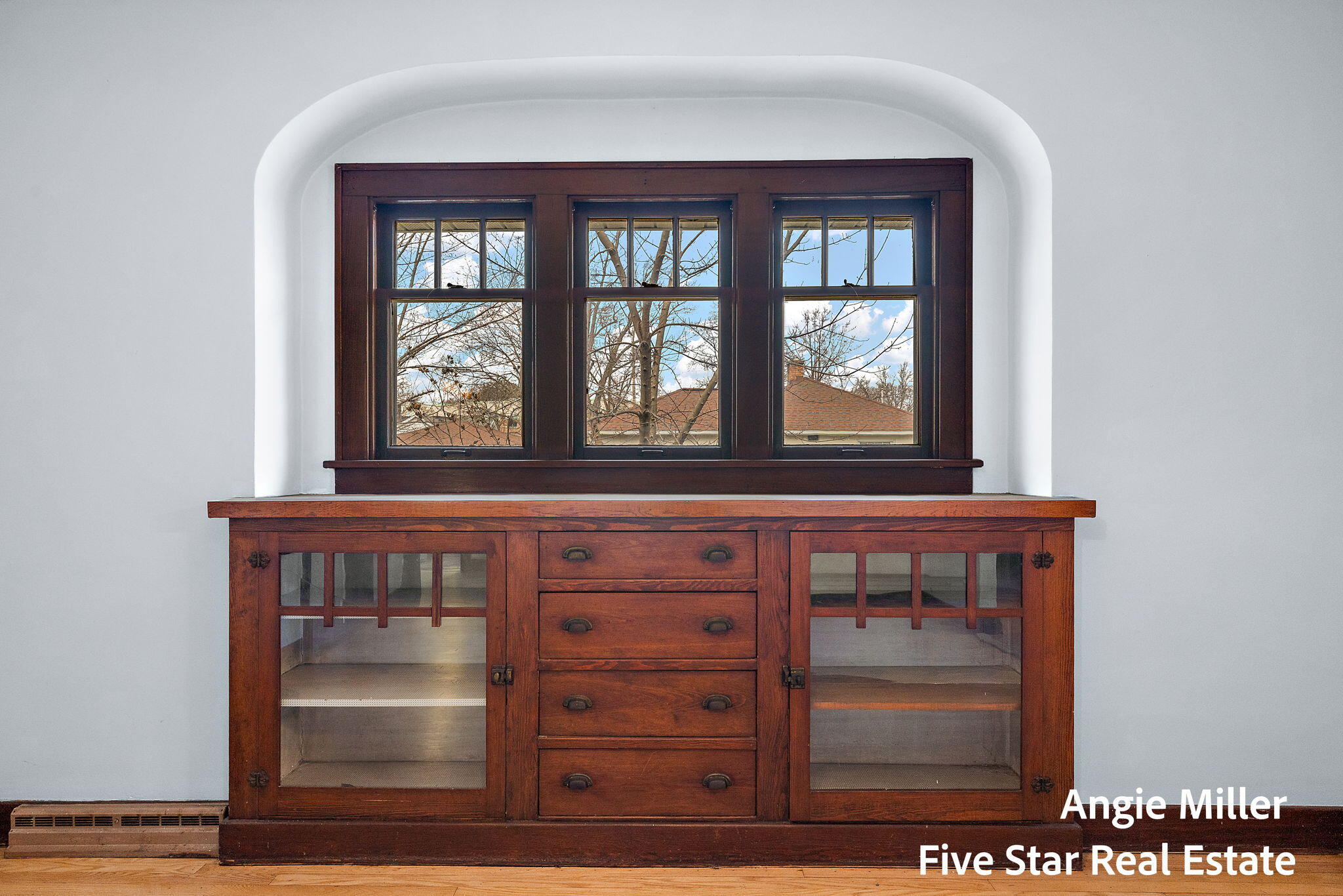 211 Williams Street Spring Lake, MI 49456 - Photo 25 of 67 dining room built in