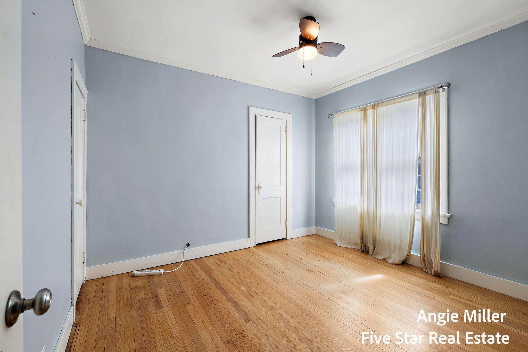 211 Williams Street Spring Lake, MI 49456 - Photo 45 of 67 main bedroom