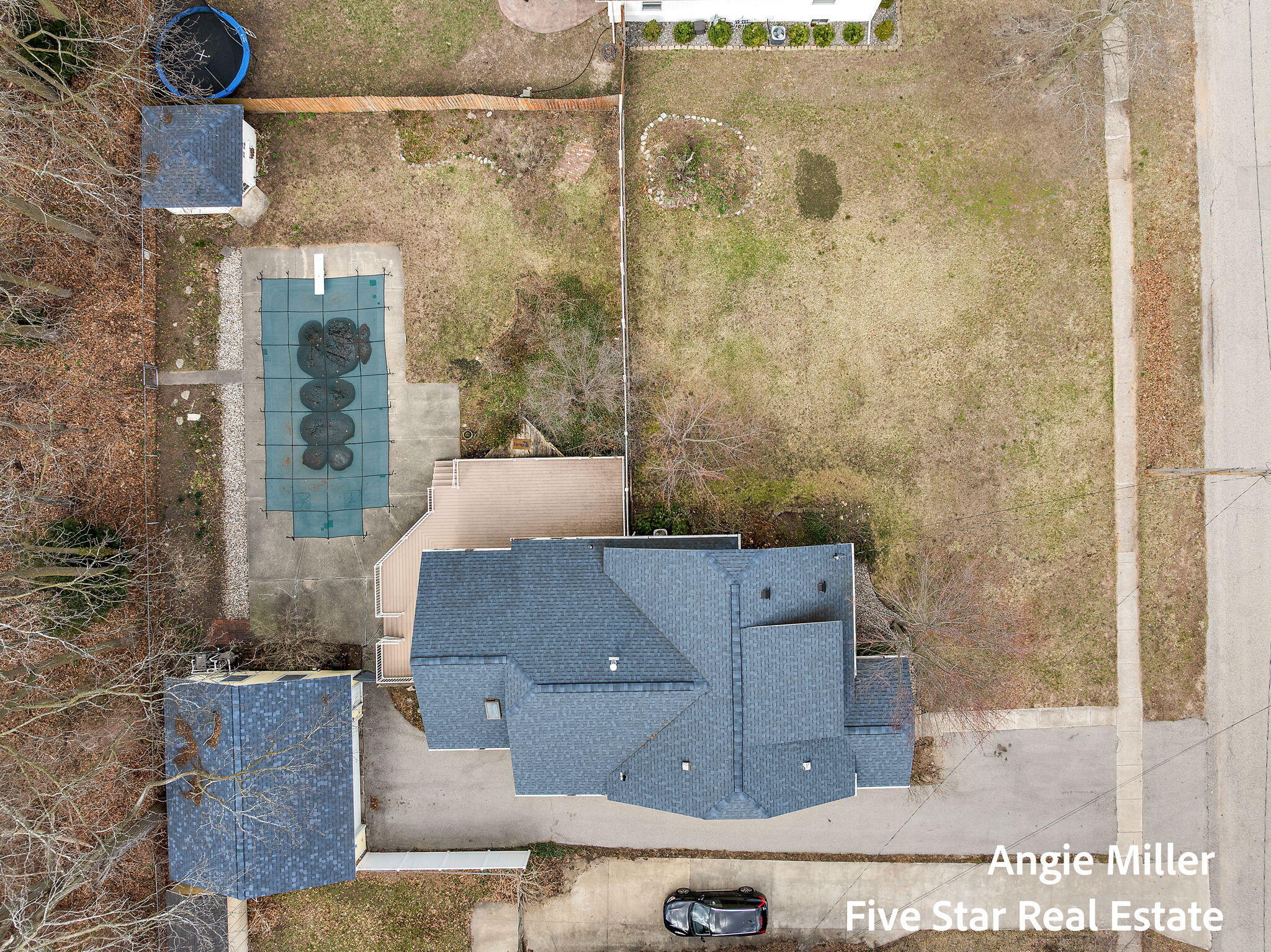 211 Williams Street Spring Lake, MI 49456 - Photo 60 of 67 aerial