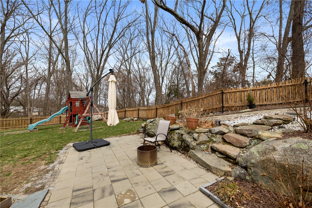 65 Traymore Street Cranston, RI 02920 - Photo 28 of 39