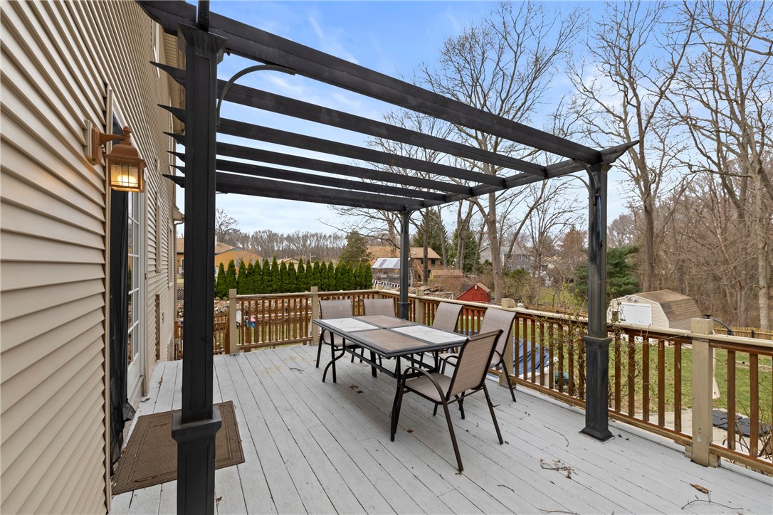 65 Traymore Street Cranston, RI 02920 - Photo 29 of 39