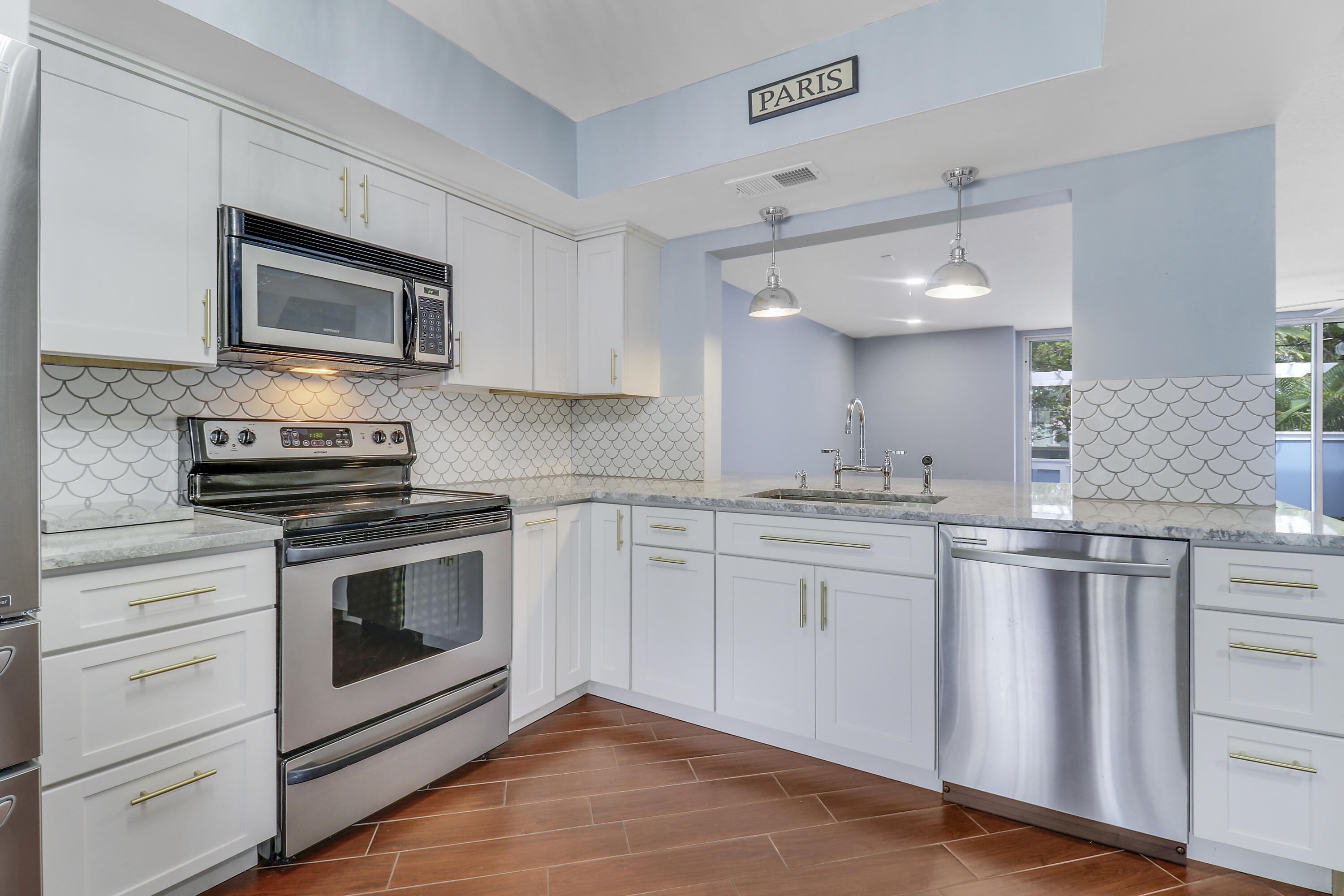 611 Ocean Dunes Circle Jupiter, FL 33477 - Photo 4 of 18 House-33