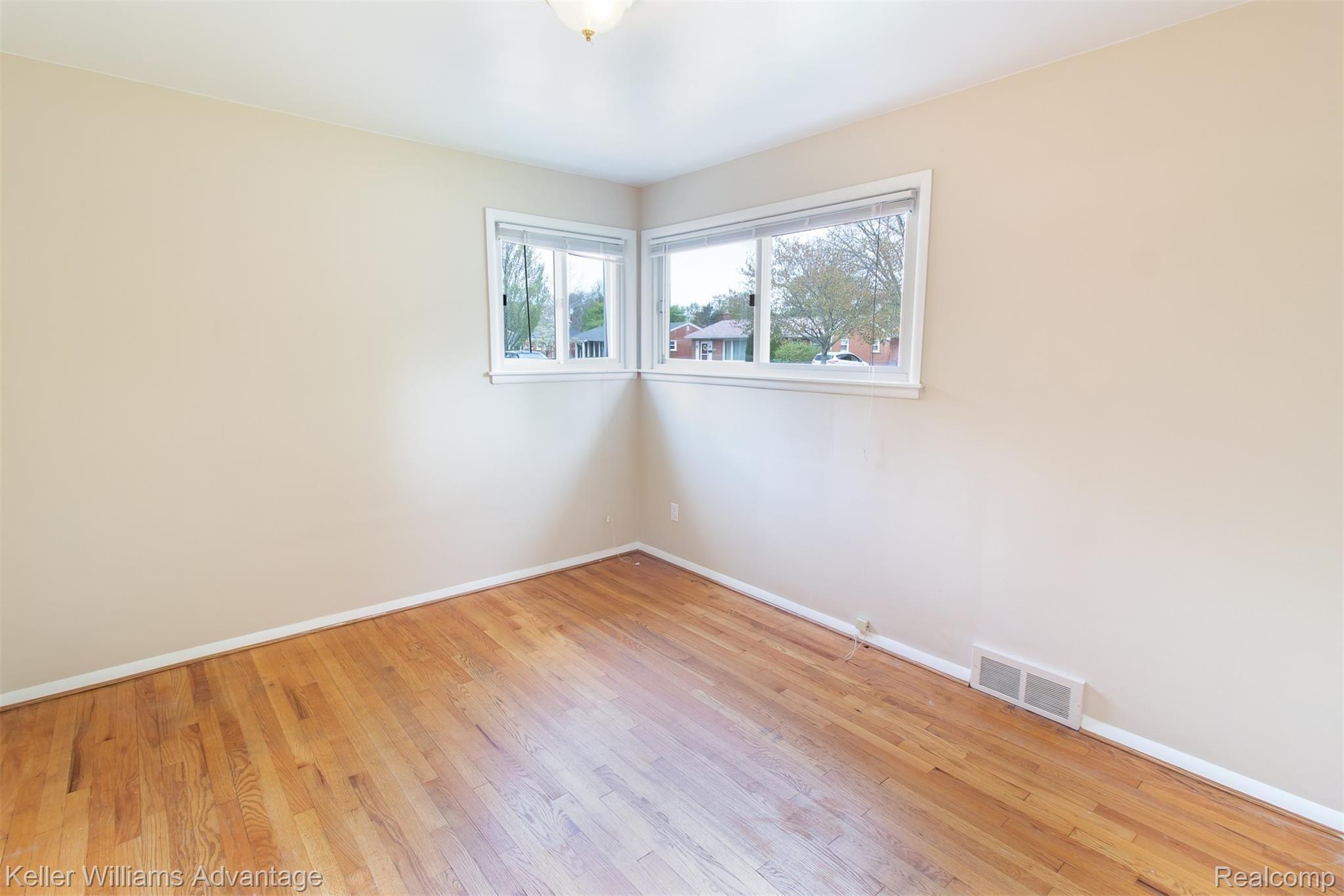 36955 Greenbush Road Wayne, MI 48184 - Photo 16 of 36 GreenbushRd_36955_BedA_01.jpg