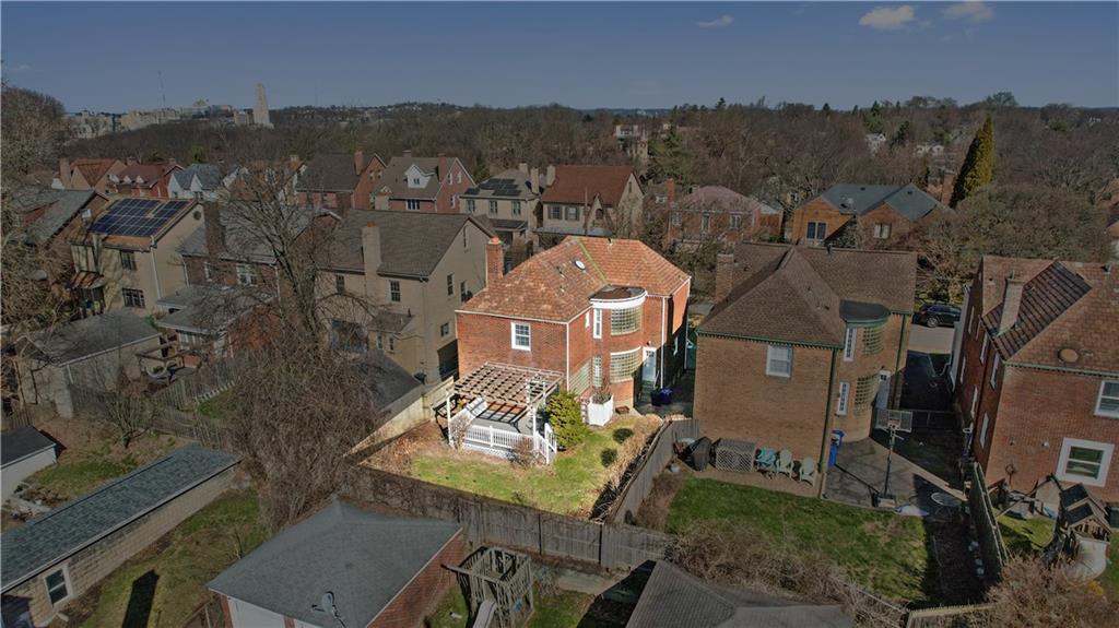 5438 Guarino Road Pittsburgh, PA 15217 - Photo 23 of 24 Gallery Image 23