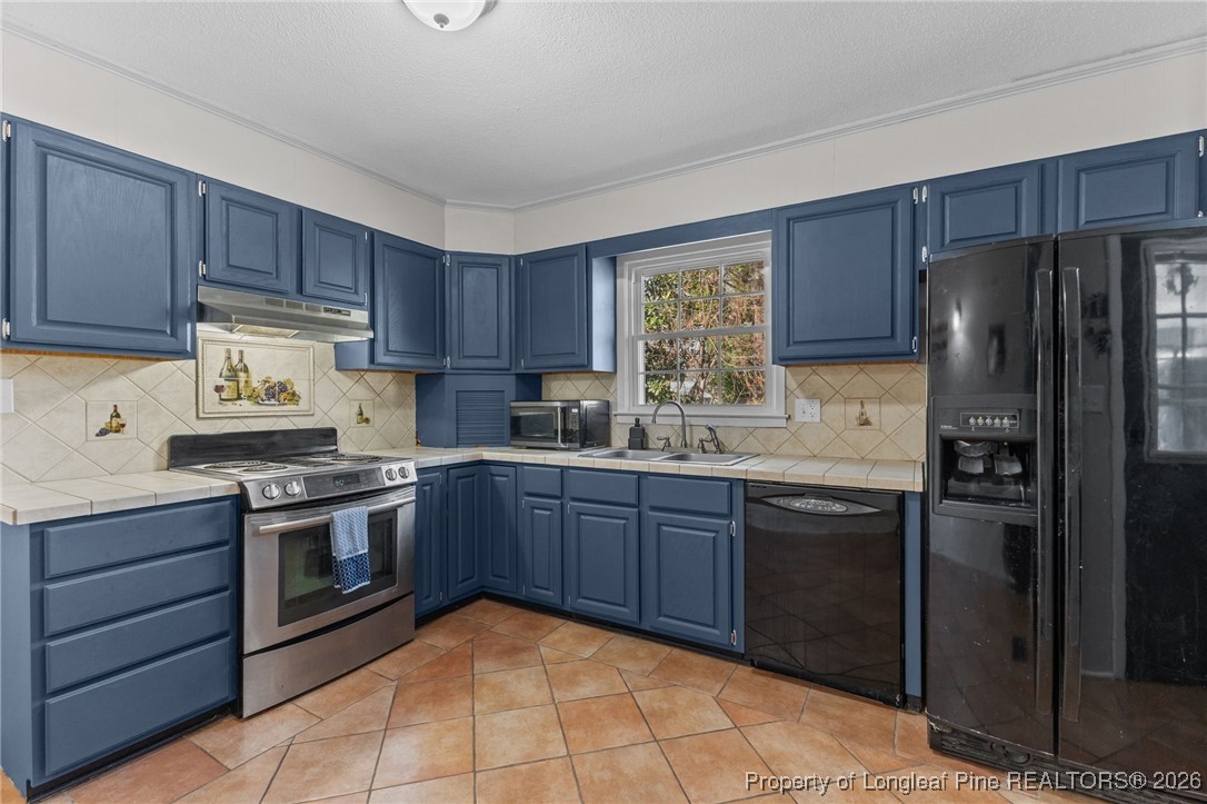 301 Summerhill Road Fayetteville, NC 28303 - Photo 16 of 33