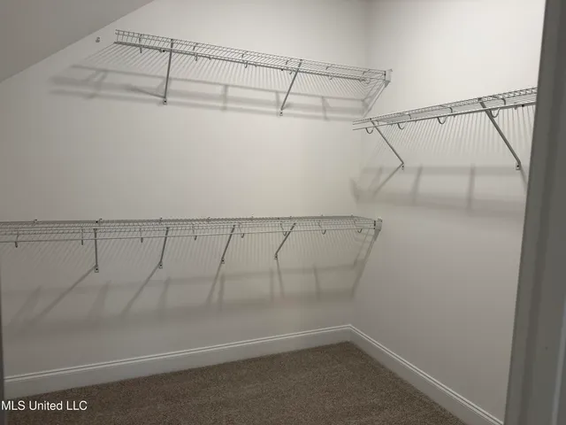 $420,000 | 5290 Watson Vw Drive, Nesbit, MS 38651