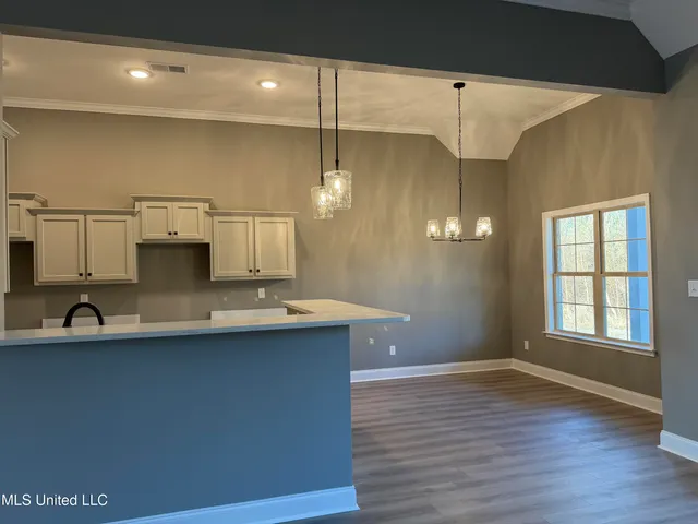 $420,000 | 5290 Watson Vw Drive, Nesbit, MS 38651