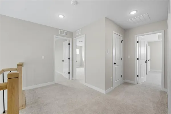 $509,800 | 809 Glenn Circle, Raymore, MO 64083