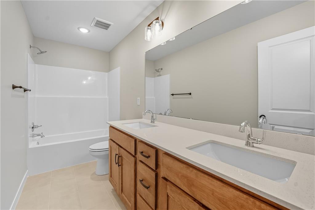 809 Glenn Circle Raymore, MO 64083 - Photo 43 of 70