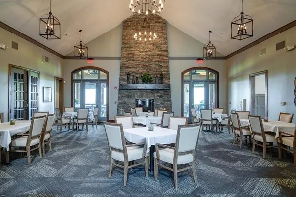 $509,800 | 809 Glenn Circle, Raymore, MO 64083