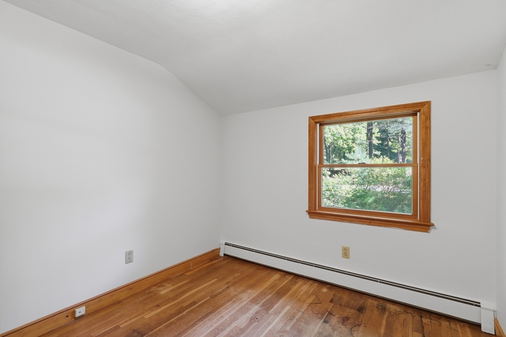 9 Keith Road Wayland, MA 01778 - Photo 12 of 38