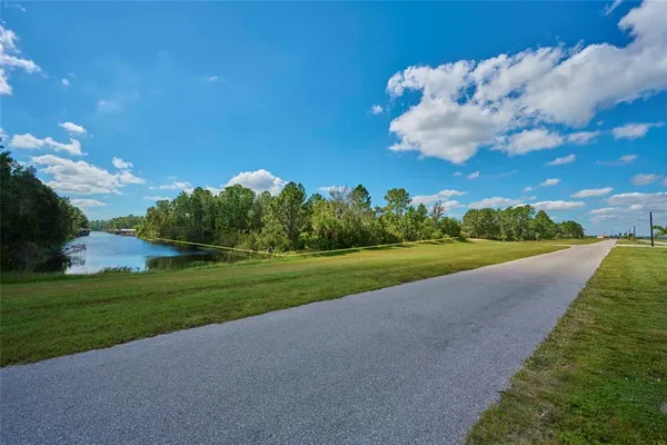 $130,000 | 2 Amaryllis Drive, Frostproof, FL 33843