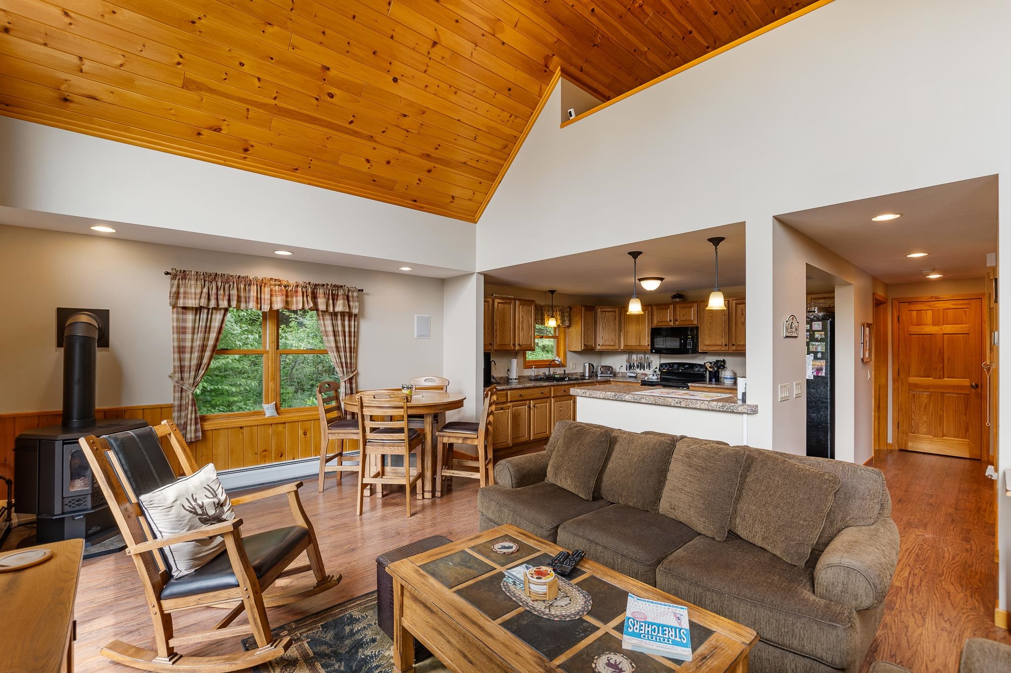 113 Back Lake Road Pittsburg, NH 03592 - Photo 45 of 60 Gallery Image 45