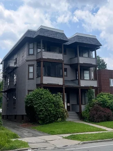 $600,000 | 12 Main Street, Johnson City, NY 13790