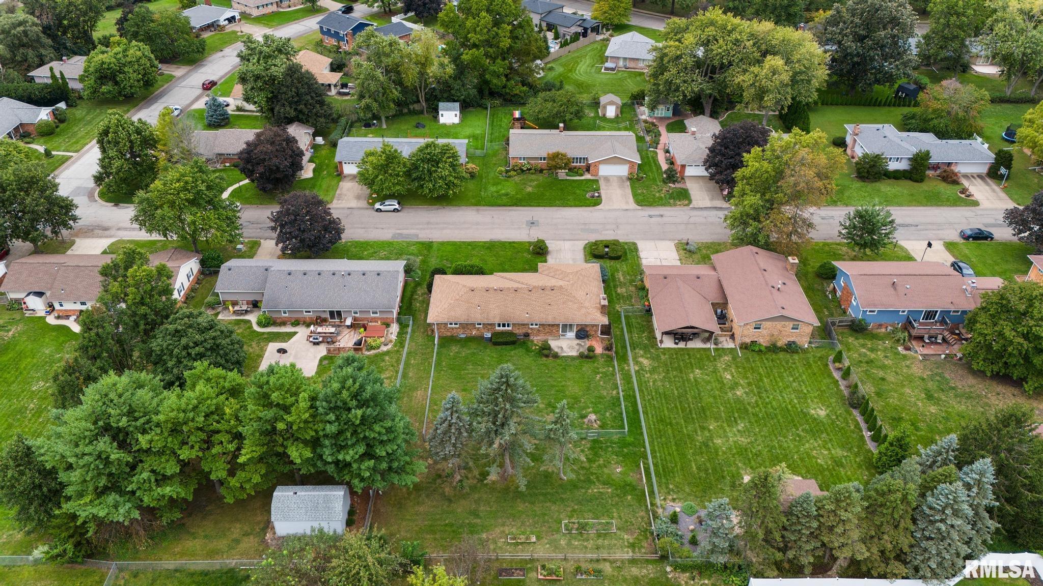 1140 Brentwood Road Morton, IL 61550 - Photo 42 of 51 Gallery Image 42