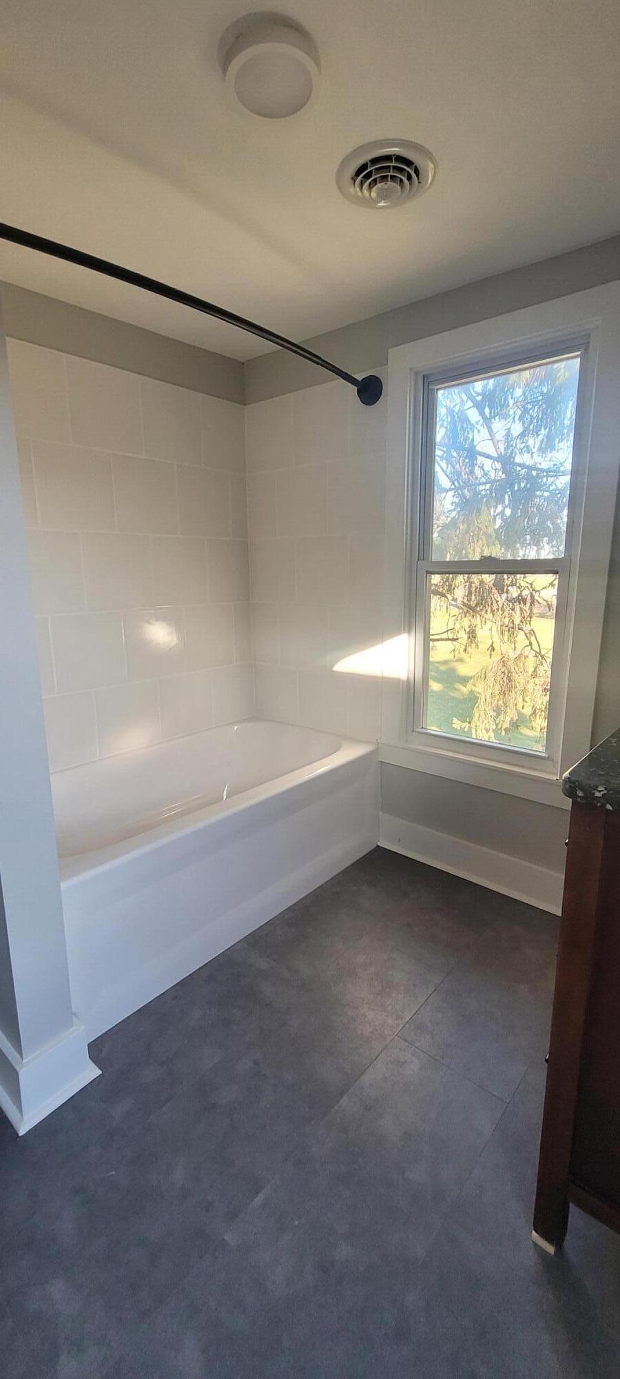 14717 Rome Road Manitou Beach, MI 49253 - Photo 46 of 79 upstairs bath tub